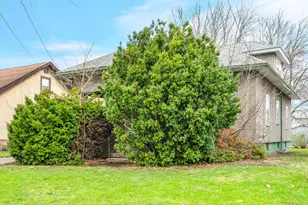 2319 5th St, Peru, IL 61354 - Photo 23