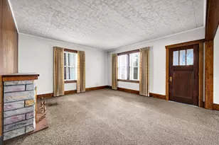 2319 5th St, Peru, IL 61354 - Photo 3