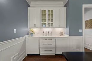 1045 Woodlawn Rd, Glenview, IL 60025 - Photo 9