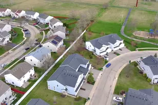 189 Key Largo Dr, Romeoville, IL 60446 - Photo 3