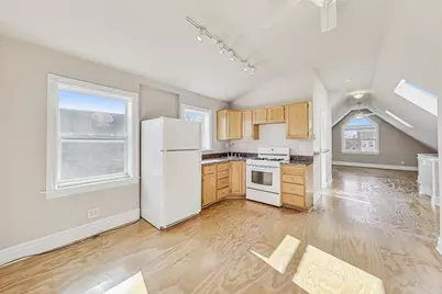 2917 N Southport Avenue #3F, Chicago, IL 60657 - Photo 9