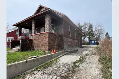 1324 E New York Street, Aurora, IL 60505 - Photo 1