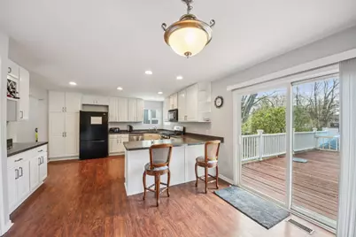 25241 W Entrance Drive, Lake Villa, IL 60046 - Photo 5