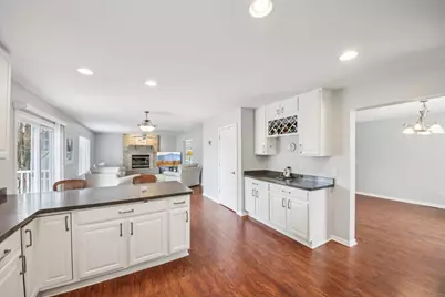 25241 W Entrance Drive, Lake Villa, IL 60046 - Photo 11