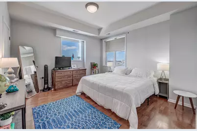 828 W Grace Street #903, Chicago, IL 60613 - Photo 11