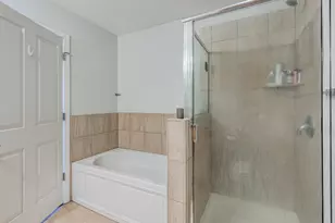 828 W Grace St, Chicago, IL 60613 - Photo 15