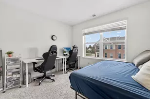 17 Grey Wolf Dr, Wheeling, IL 60090 - Photo 21