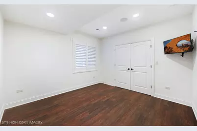 1 Willowcrest Drive, Oak Brook, IL 60523 - Photo 23