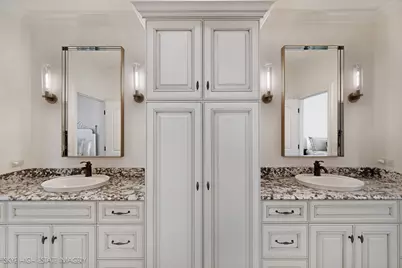 1 Willowcrest Drive, Oak Brook, IL 60523 - Photo 35