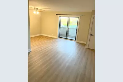 1463 Mercury Drive #217, Schaumburg, IL 60193 - Photo 3