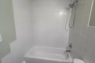 905 Graceland Ave, Des Plaines, IL 60016 - Photo 9