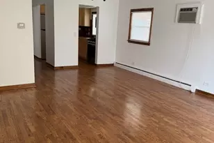 905 Graceland Ave, Des Plaines, IL 60016 - Photo 3