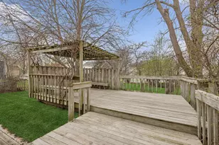 1426 Trailwood Dr, Crystal Lake, IL 60014 - Photo 19