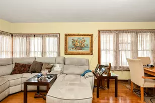 156 E 10th St, Chicago Heights, IL 60411 - Photo 3