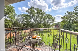 3235 Robincrest Dr, Northbrook, IL 60062 - Photo 27