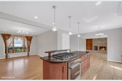 3235 Robincrest Drive, Northbrook, IL 60062 - Photo 13