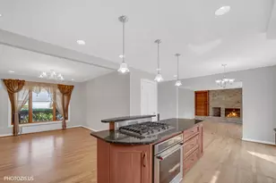 3235 Robincrest Dr, Northbrook, IL 60062 - Photo 13