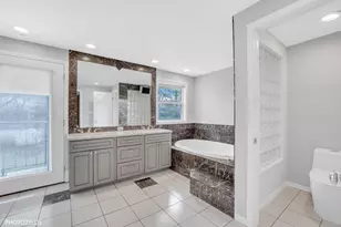 3235 Robincrest Dr, Northbrook, IL 60062 - Photo 29