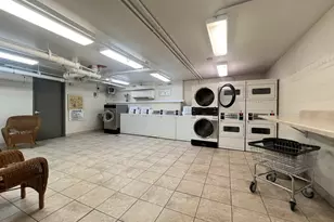 1340 N Dearborn St, Chicago, IL 60610 - Photo 13