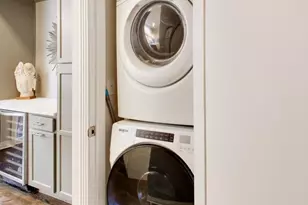 511 N Peoria St, Chicago, IL 60642 - Photo 21