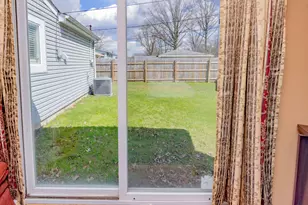 2112 Belmont Ave, Joliet, IL 60432 - Photo 15