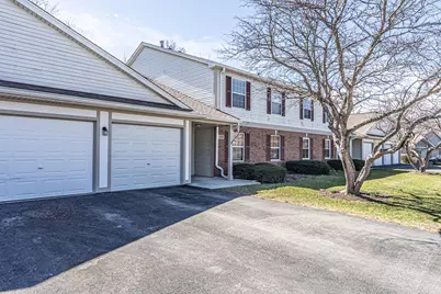 383 Woodview Circle #C, Elgin, IL 60120 - Photo 1
