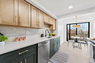 1400 N Yarmouth Place #416, Mount Prospect, IL 60056 - Photo 3