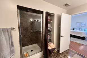 2337 W Wolfram St, Chicago, IL 60618 - Photo 13