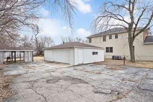 4817 Belmont Rd, Downers Grove, IL 60515 - Photo 17