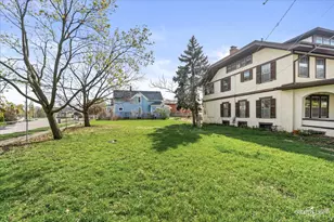 427 E Benton St, Aurora, IL 60505 - Photo 33