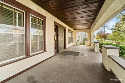 427 E Benton Street, Aurora, IL 60505 - Photo 31