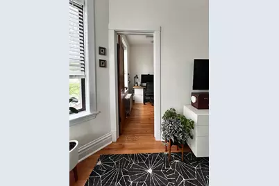 2020 W Waveland Avenue, Chicago, IL 60618 - Photo 17