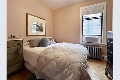 2020 W Waveland Avenue, Chicago, IL 60618 - Photo 13