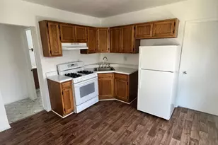 273 S 3rd Ave, Kankakee, IL 60901 - Photo 7