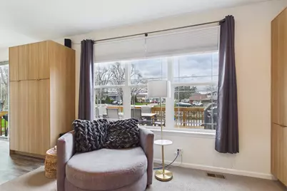 606 McHenry Avenue, McHenry, IL 60050 - Photo 11