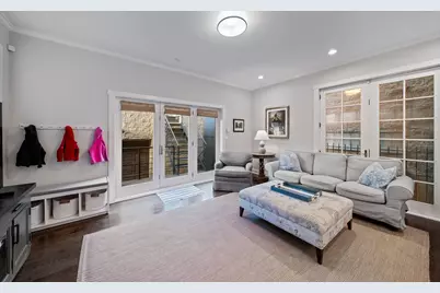 2120 W Churchill Street, Chicago, IL 60647 - Photo 13