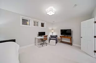 2120 W Churchill St, Chicago, IL 60647 - Photo 27