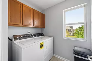 39907 Walton Ln, Beach Park, IL 60083 - Photo 23