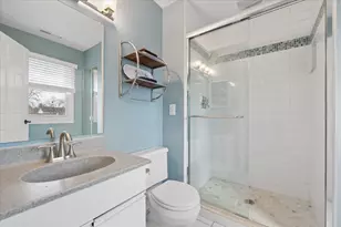 405 Caren Dr, Buffalo Grove, IL 60089 - Photo 25