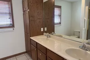 2800 Becker Dr, Peru, IL 61354 - Photo 21