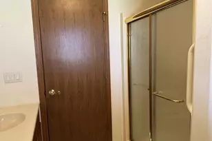 2800 Becker Dr, Peru, IL 61354 - Photo 23