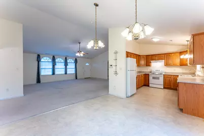1401 Posey Street, Marion, IL 62959 - Photo 15