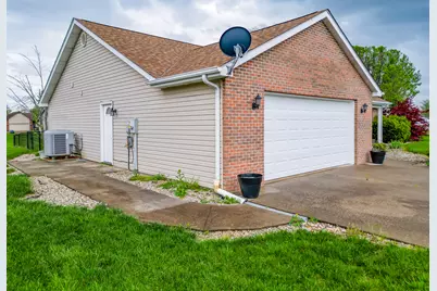 1401 Posey Street, Marion, IL 62959 - Photo 3