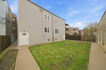 2917 N Kedzie Avenue, Chicago, IL 60618 - Photo 3