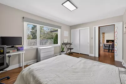 315 N Kenilworth Avenue, Elmhurst, IL 60126 - Photo 21