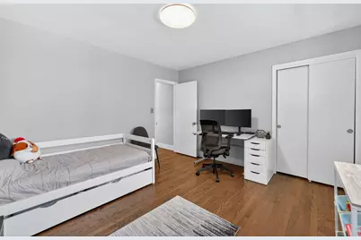 315 N Kenilworth Avenue, Elmhurst, IL 60126 - Photo 25