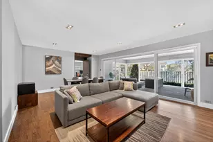 315 N Kenilworth Ave, Elmhurst, IL 60126 - Photo 11