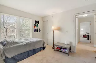 208 Glengarry Dr, Bloomingdale, IL 60108 - Photo 11