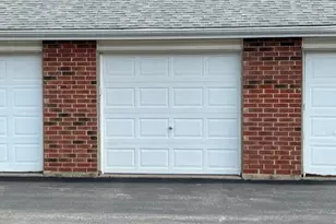 1345 Cunat Ct, Lake in the Hills, IL 60156 - Photo 15