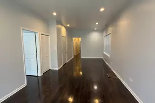 1344 E 72nd Pl, Chicago, IL 60619 - Photo 3